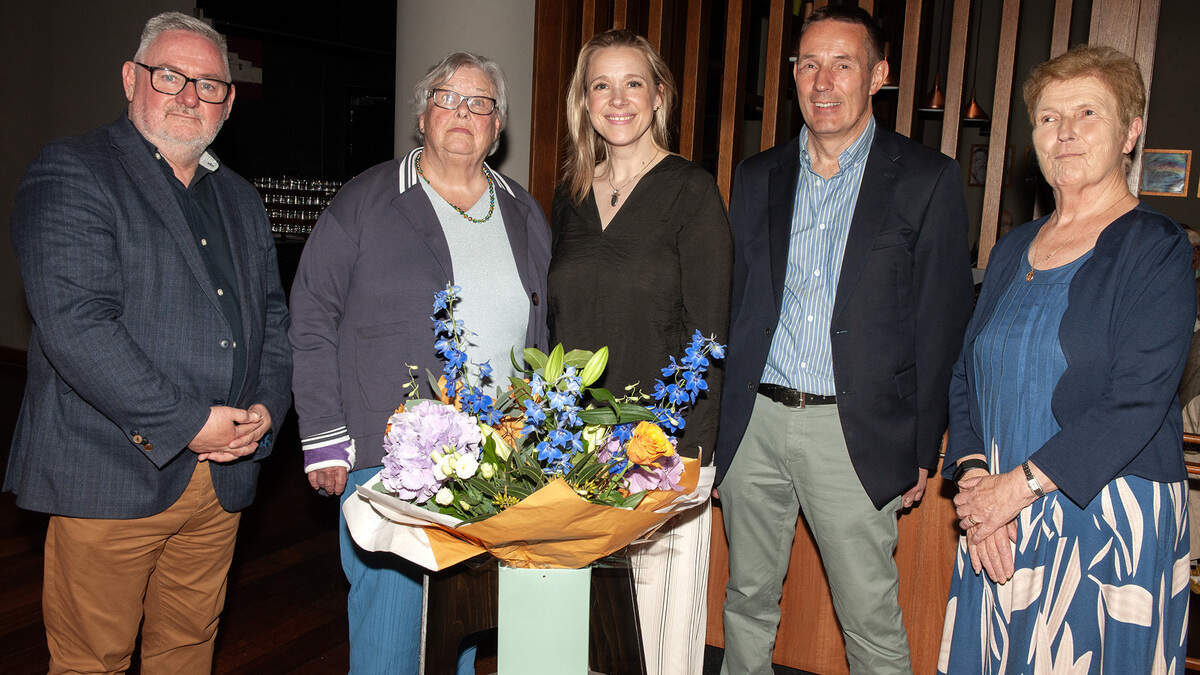 Volunteers Honored at National Opera House Barbecue