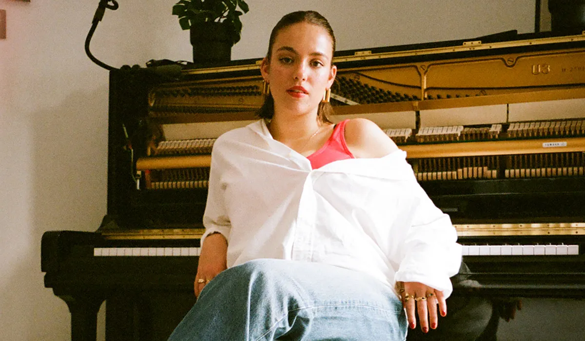 Allie Sherlock recalls scary fan encounter