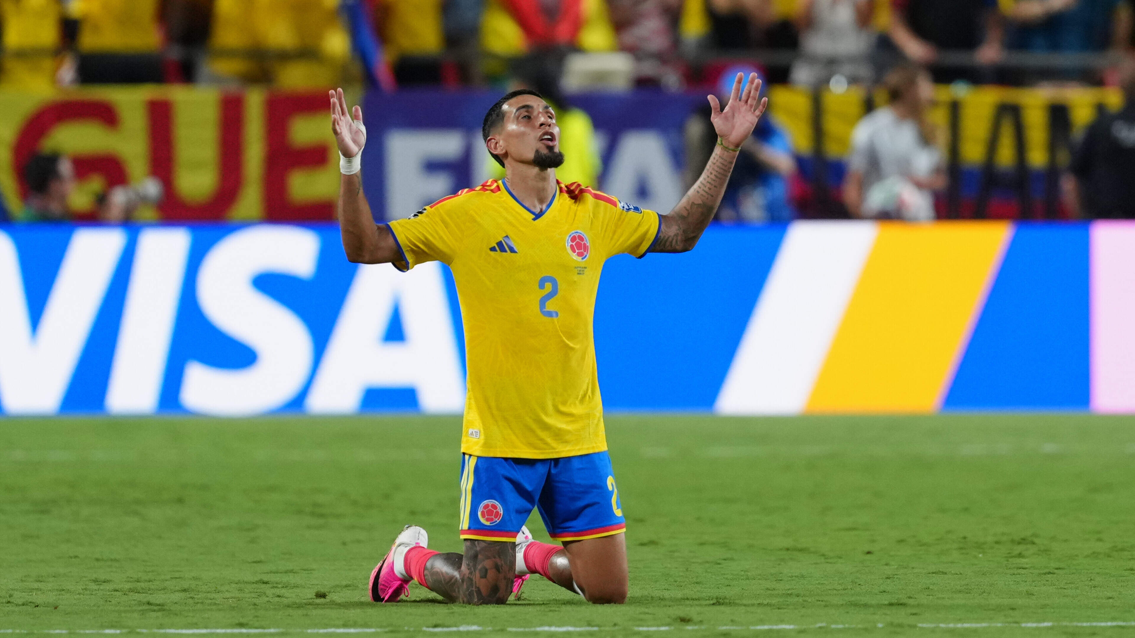 Colombia Defeats Ghana in World Cup Round of 32