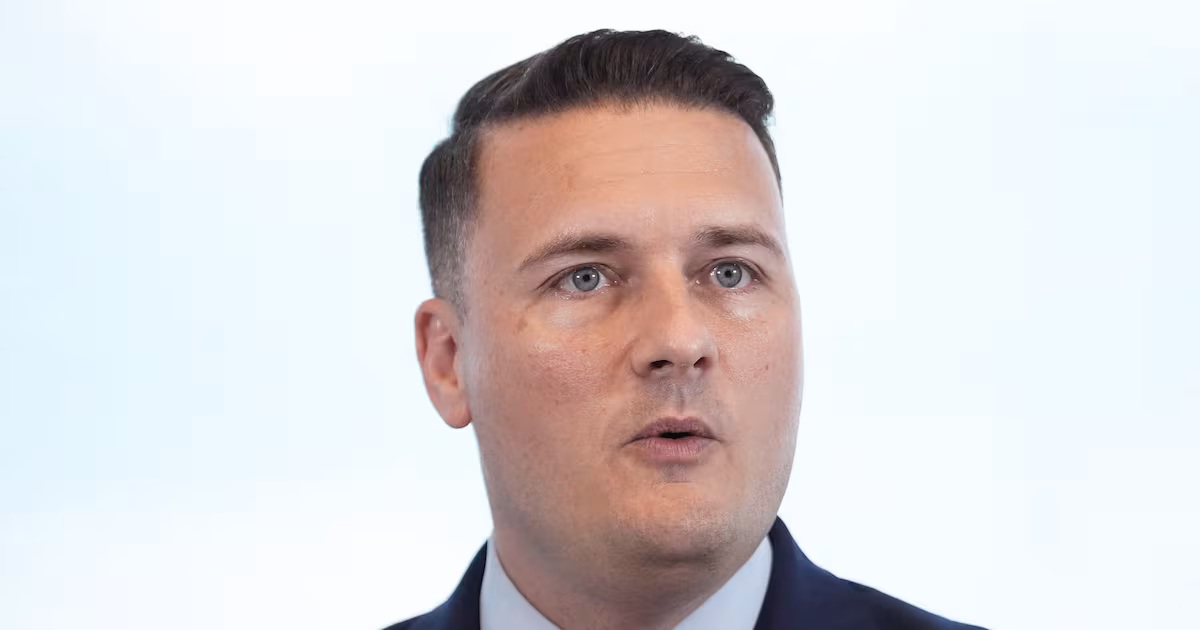 NHS Leaders Urged to Face MPs Over Scandal