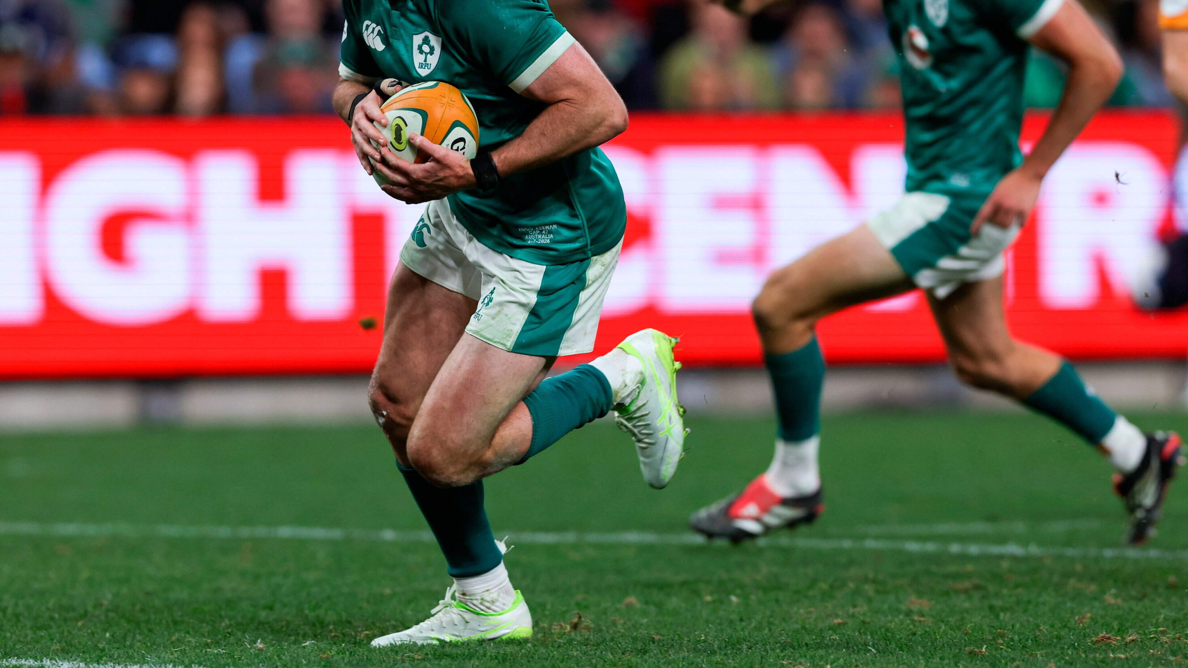 Ireland Defeats Australia 33-31 in Opener