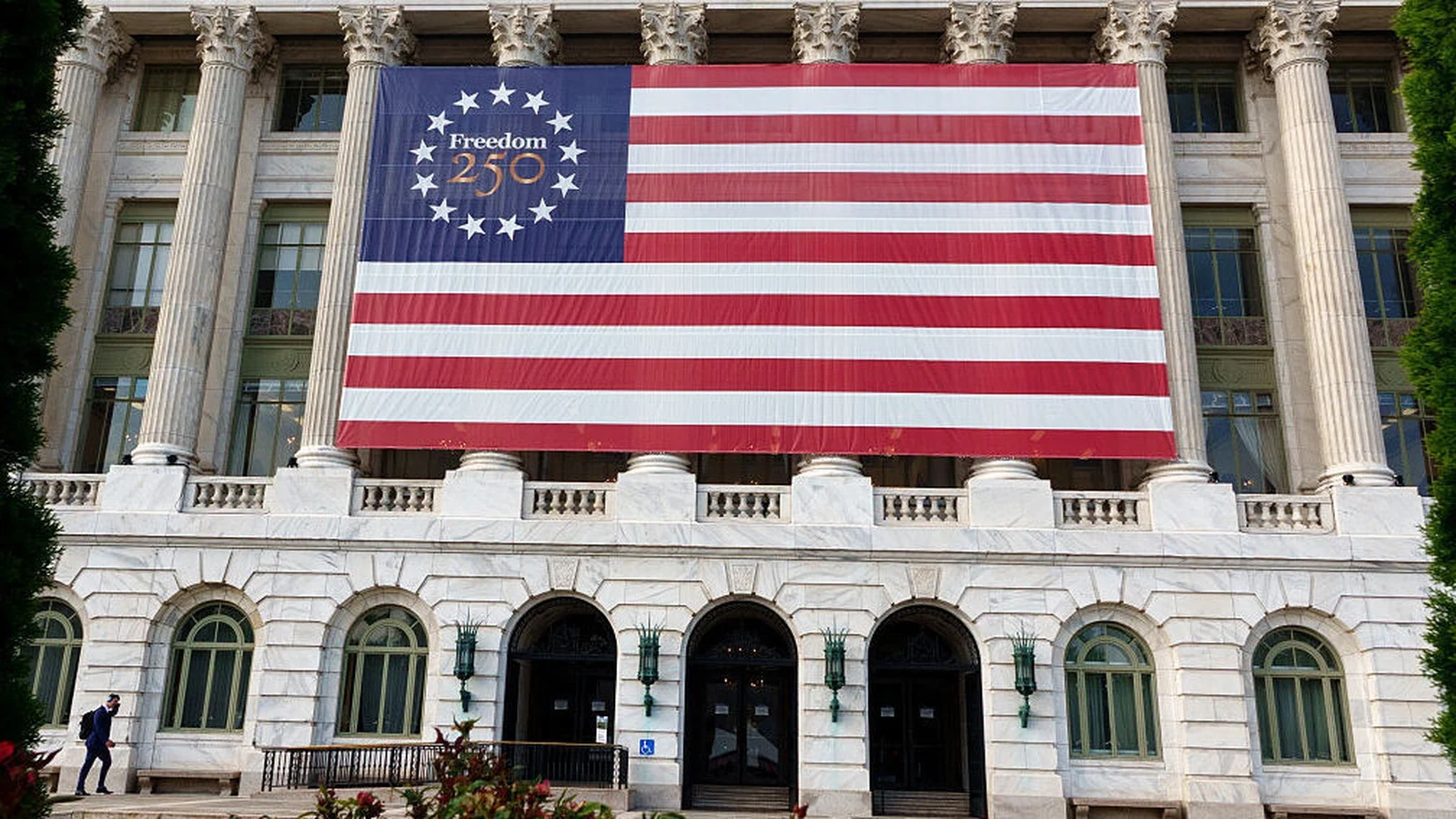 US celebrates 250th birthday amid political division