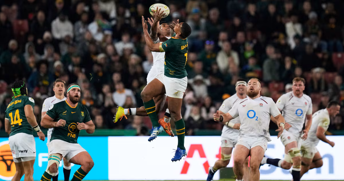 South Africa defeats England in Test match