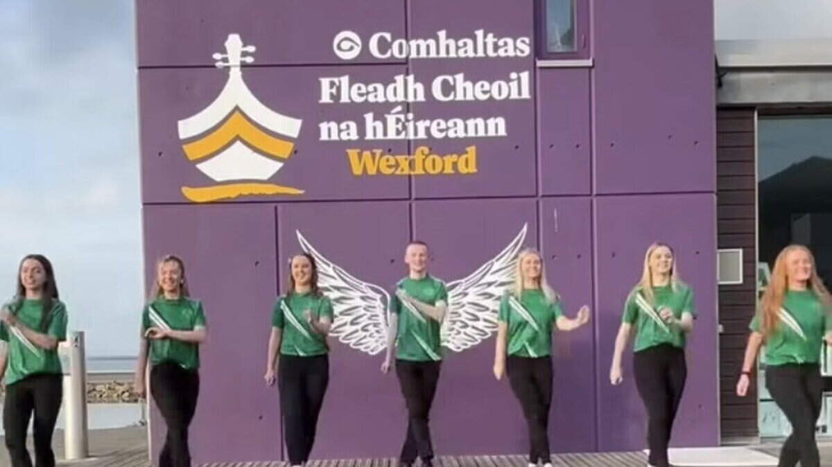 Whistlin’ Donkeys Launch Dance Challenge