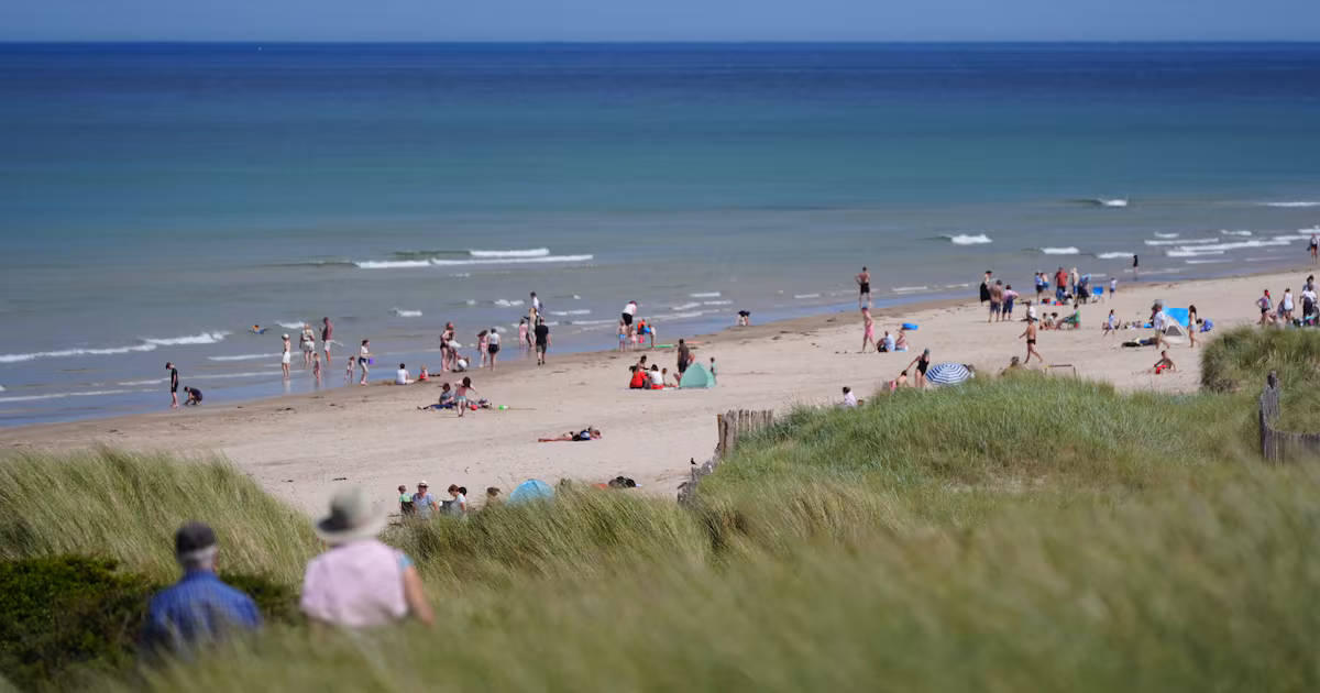30C Temperatures Expected Amid Yellow Rain Warning