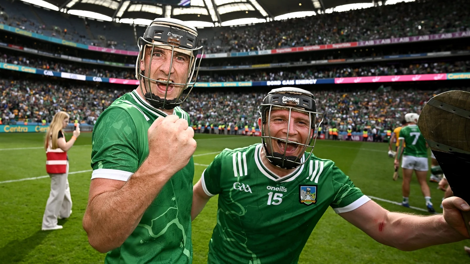 Limerick wins All-Ireland final spot with late goal