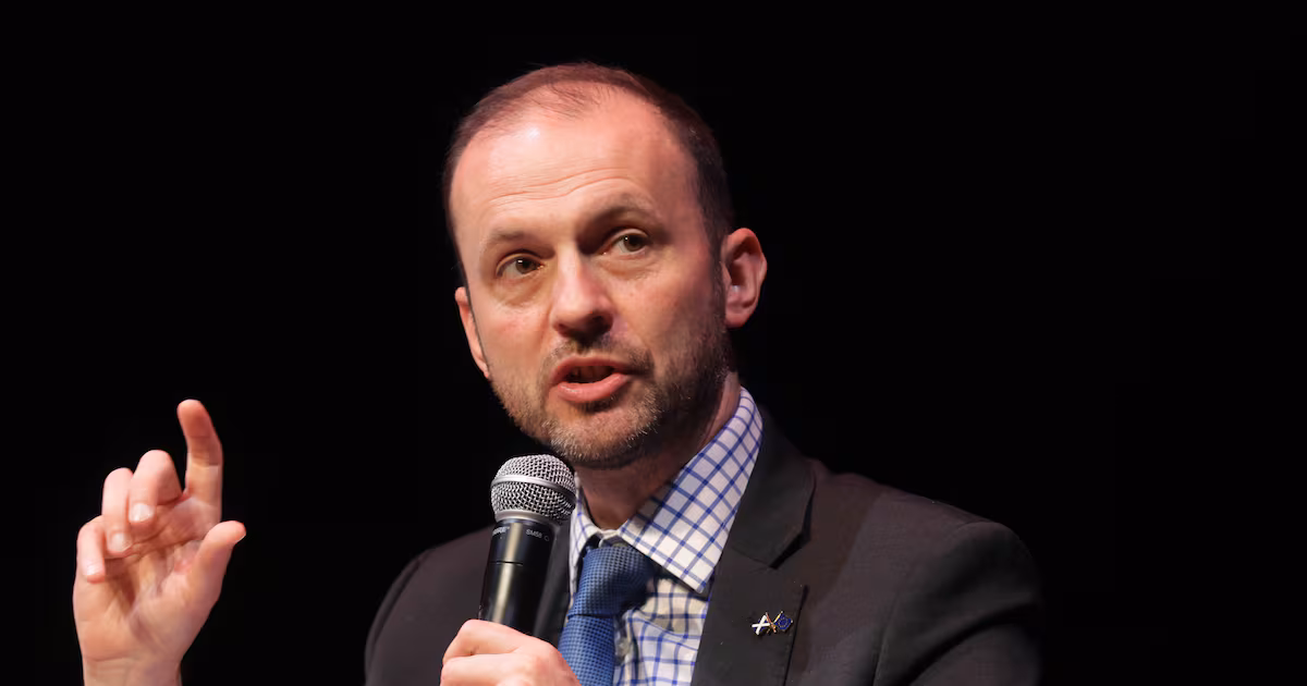 Scottish Minister Calls for Independence Referendum Mechanism