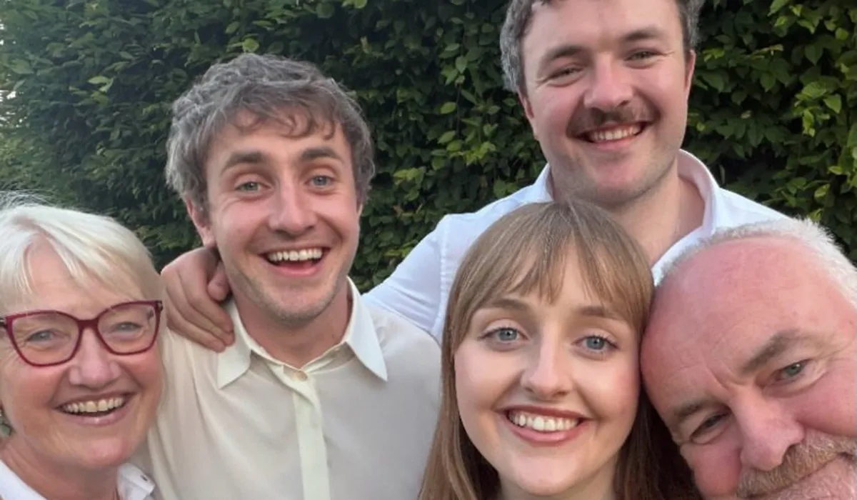Paul Mescal's Family Reunites at Wedding