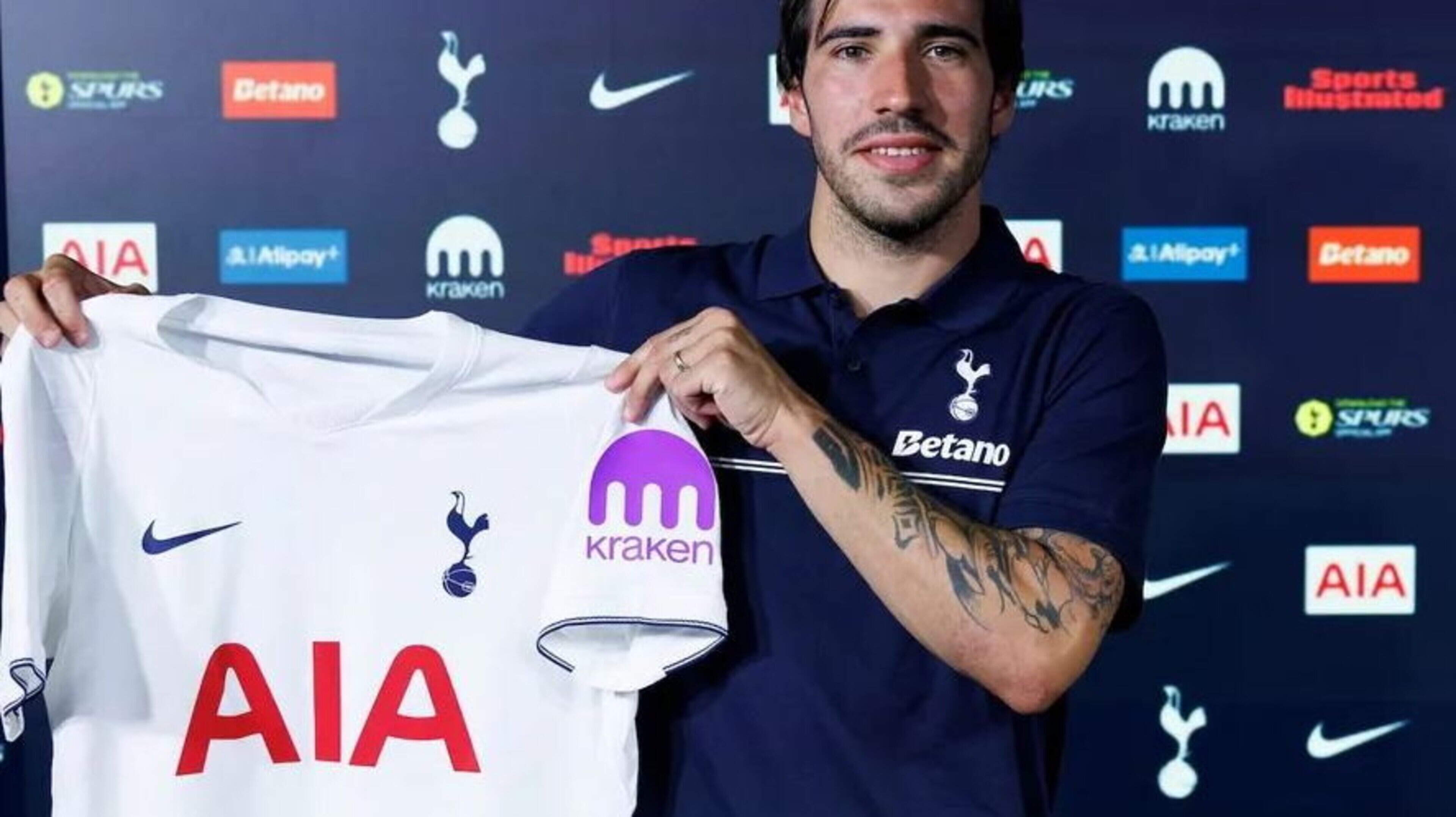 Sandro Tonali Joins Tottenham for Record Fee