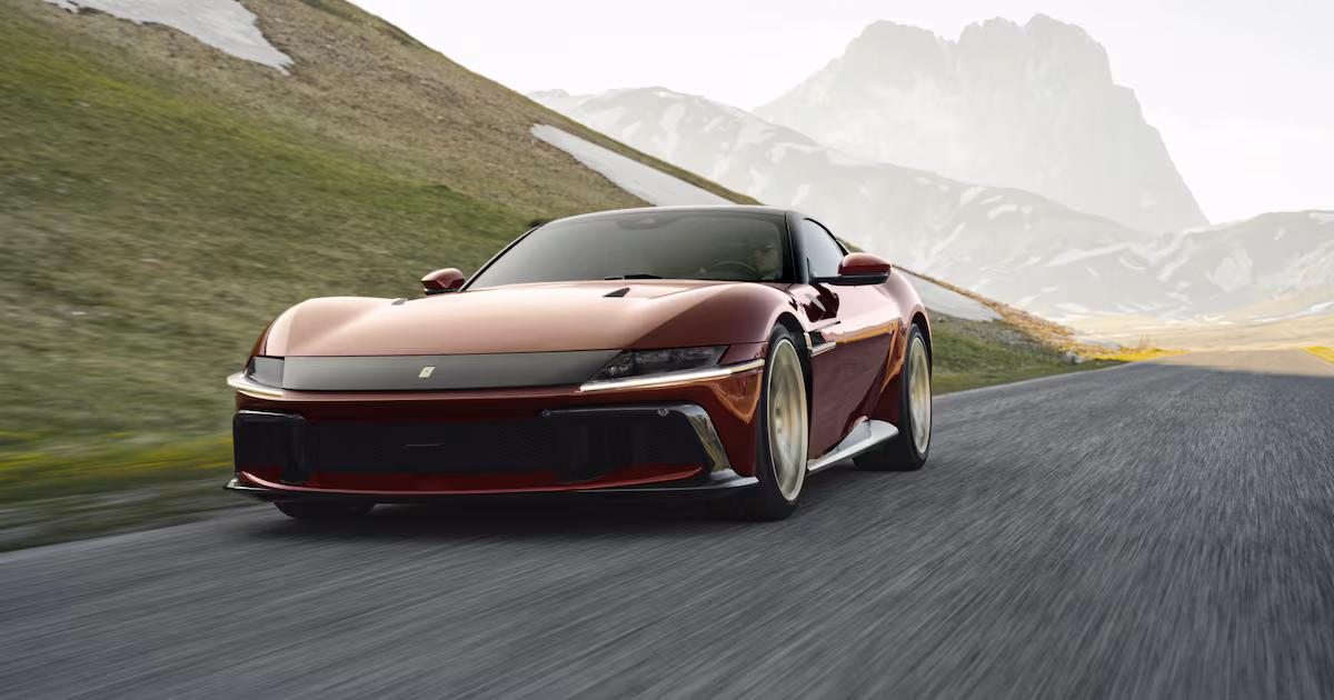 Ferrari introduces manual transmission for 12Cilindri