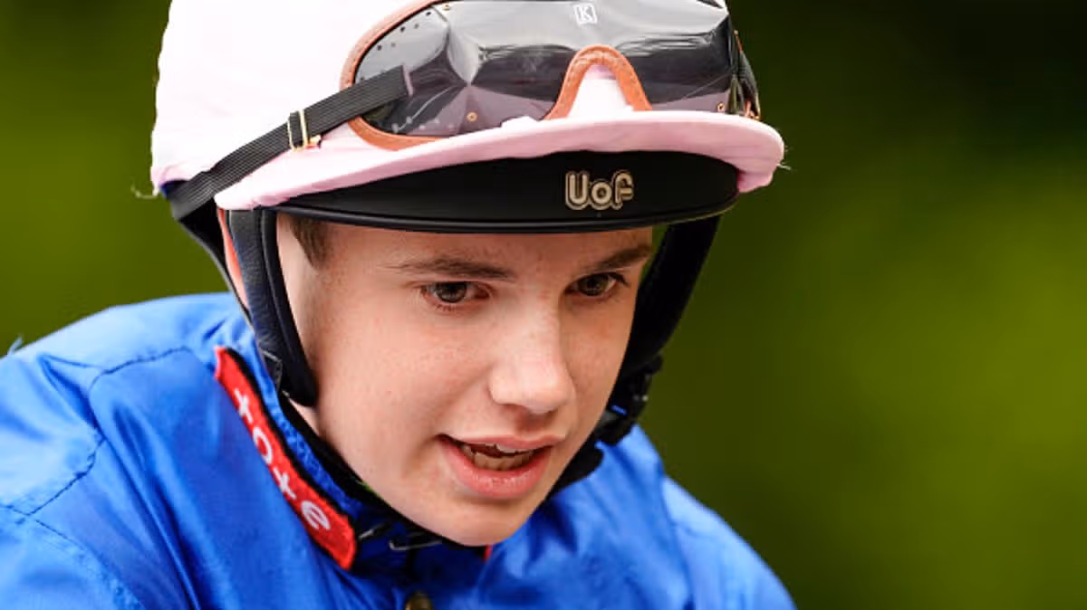 Son of legendary jockey rides first flat winner