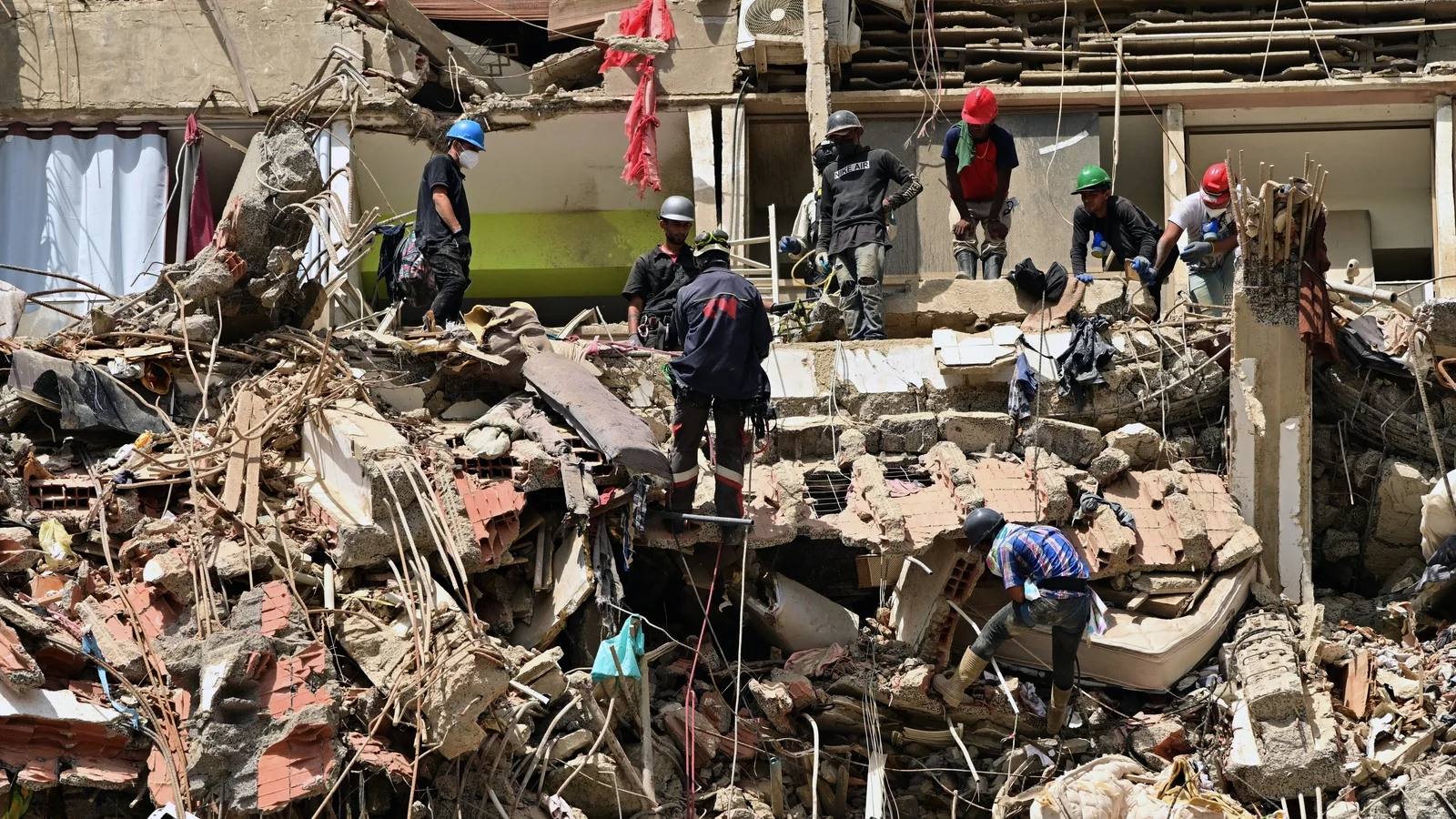 Venezuela earthquake death toll rises to 3,535