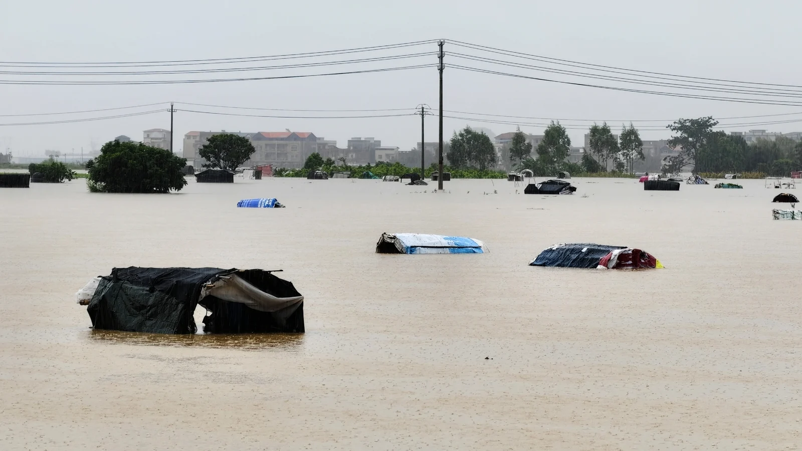 China storm death toll rises to 15