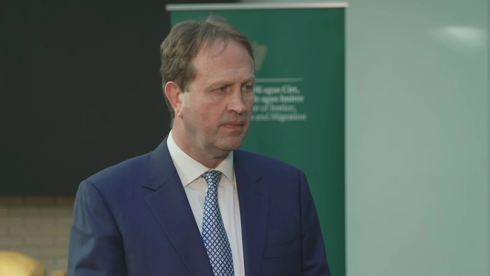 Minister Faces Criticism Over Legal Aid Dispute