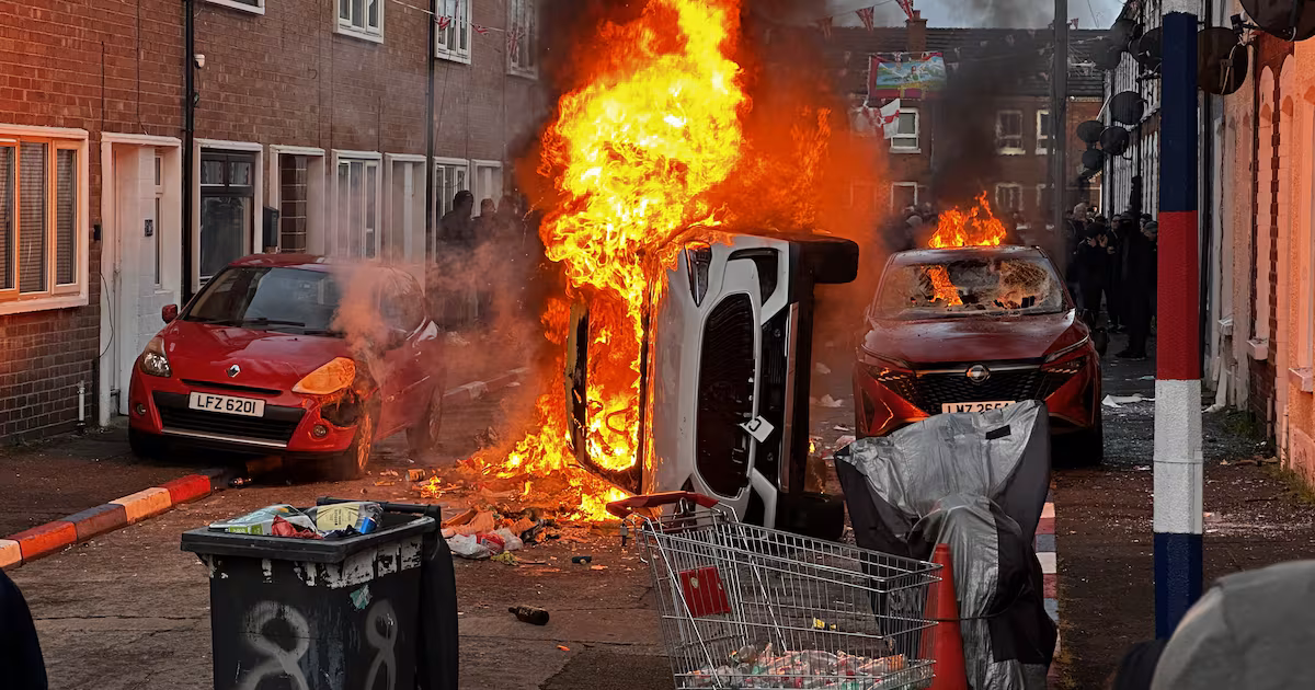 Northern Ireland Ethnic Minorities Fear After Riots
