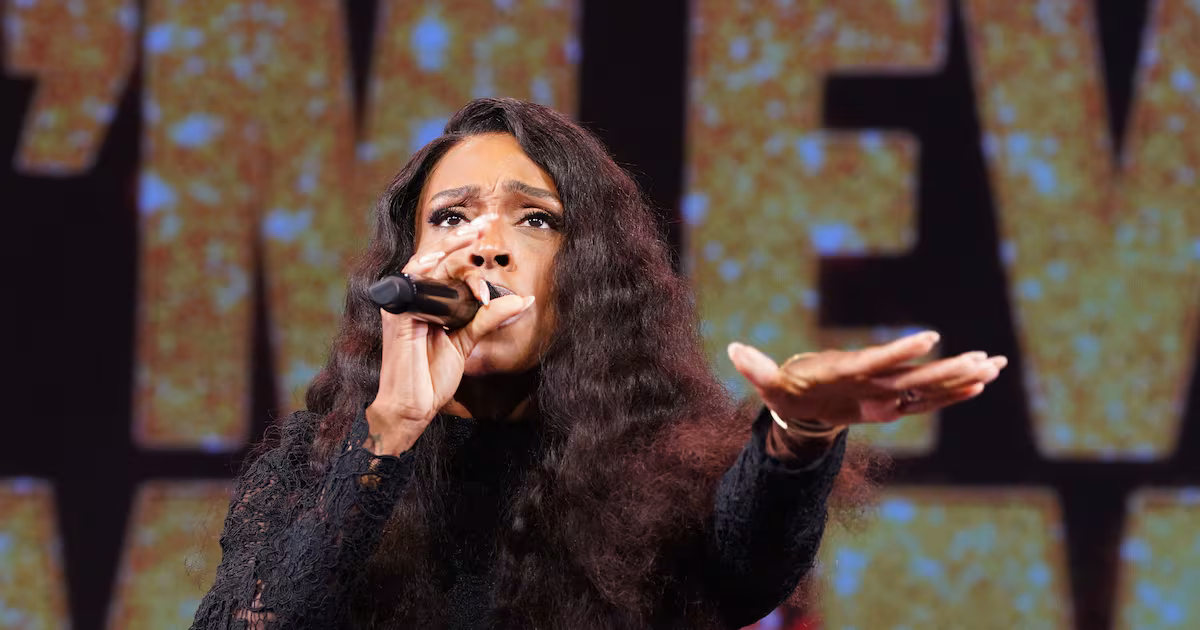 Alexandra Burke Stars in Chaka Khan Musical