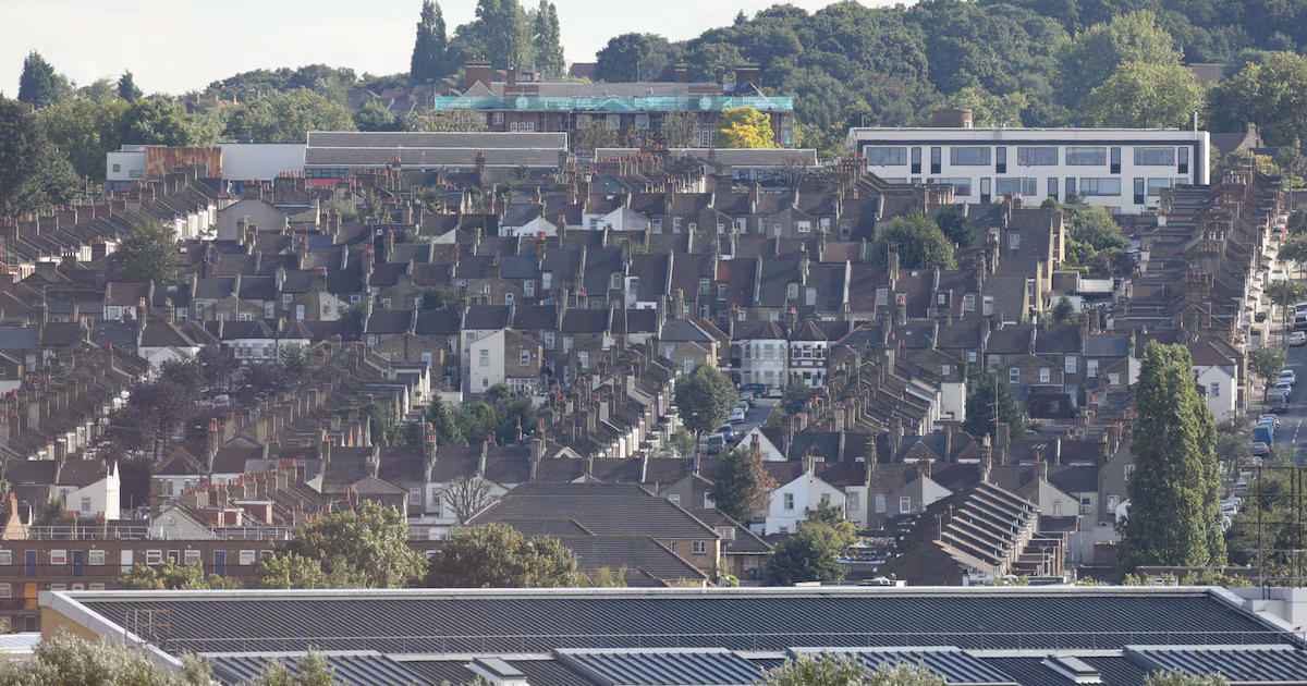Housing Market Slowdown May Be Easing, Surveyors Say