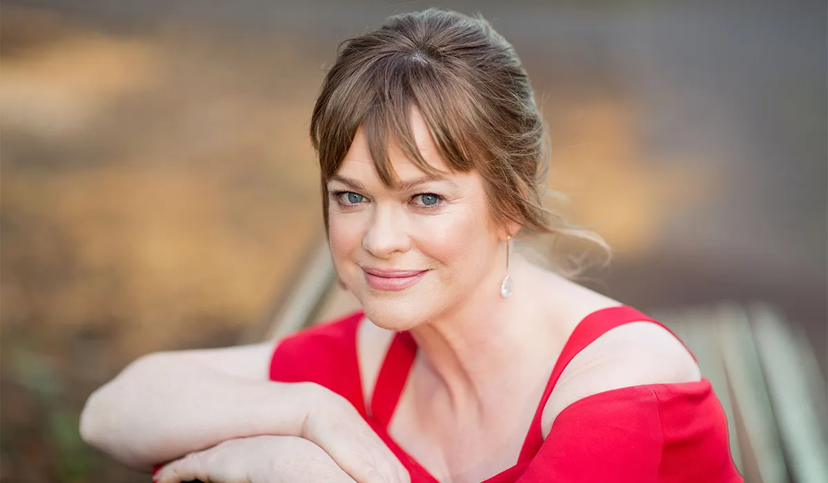 Teresa Mannion discusses husband's reaction to viral moment