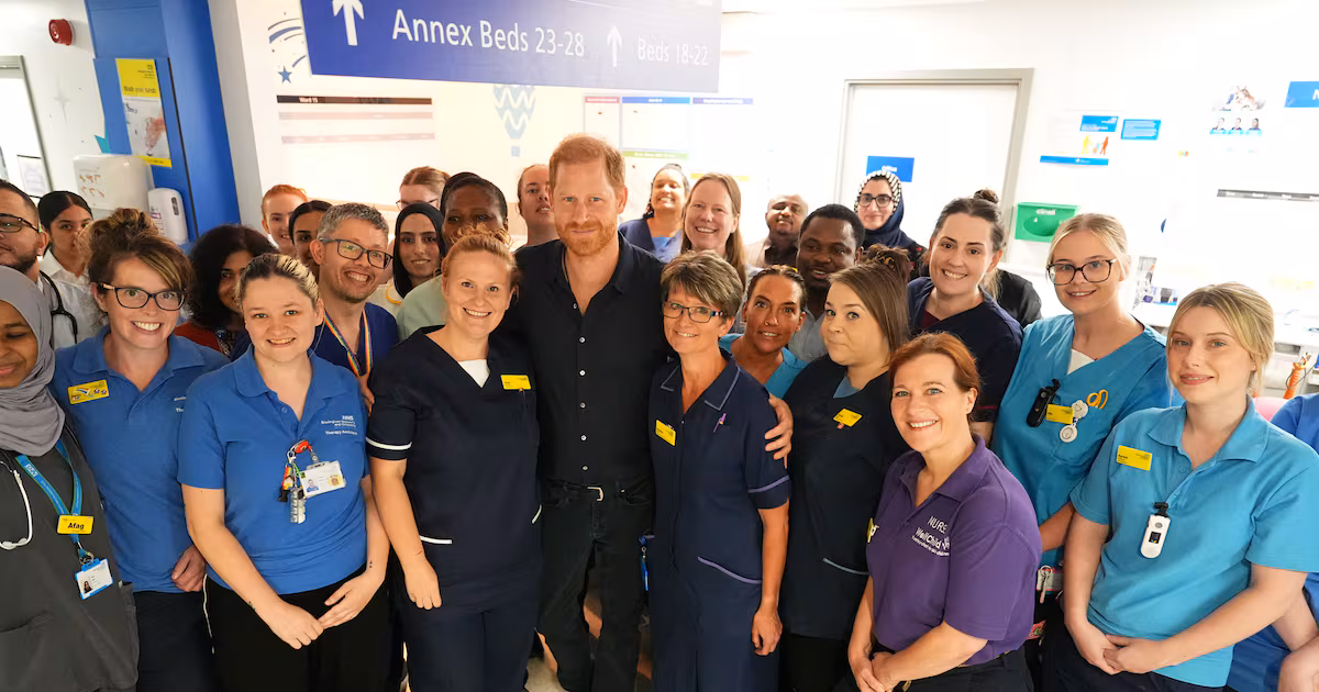 Harry visits children's hospital, meets nurses