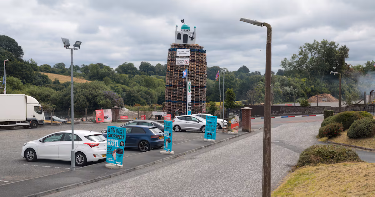 PSNI Investigates Hate Display at Moygashel Bonfire