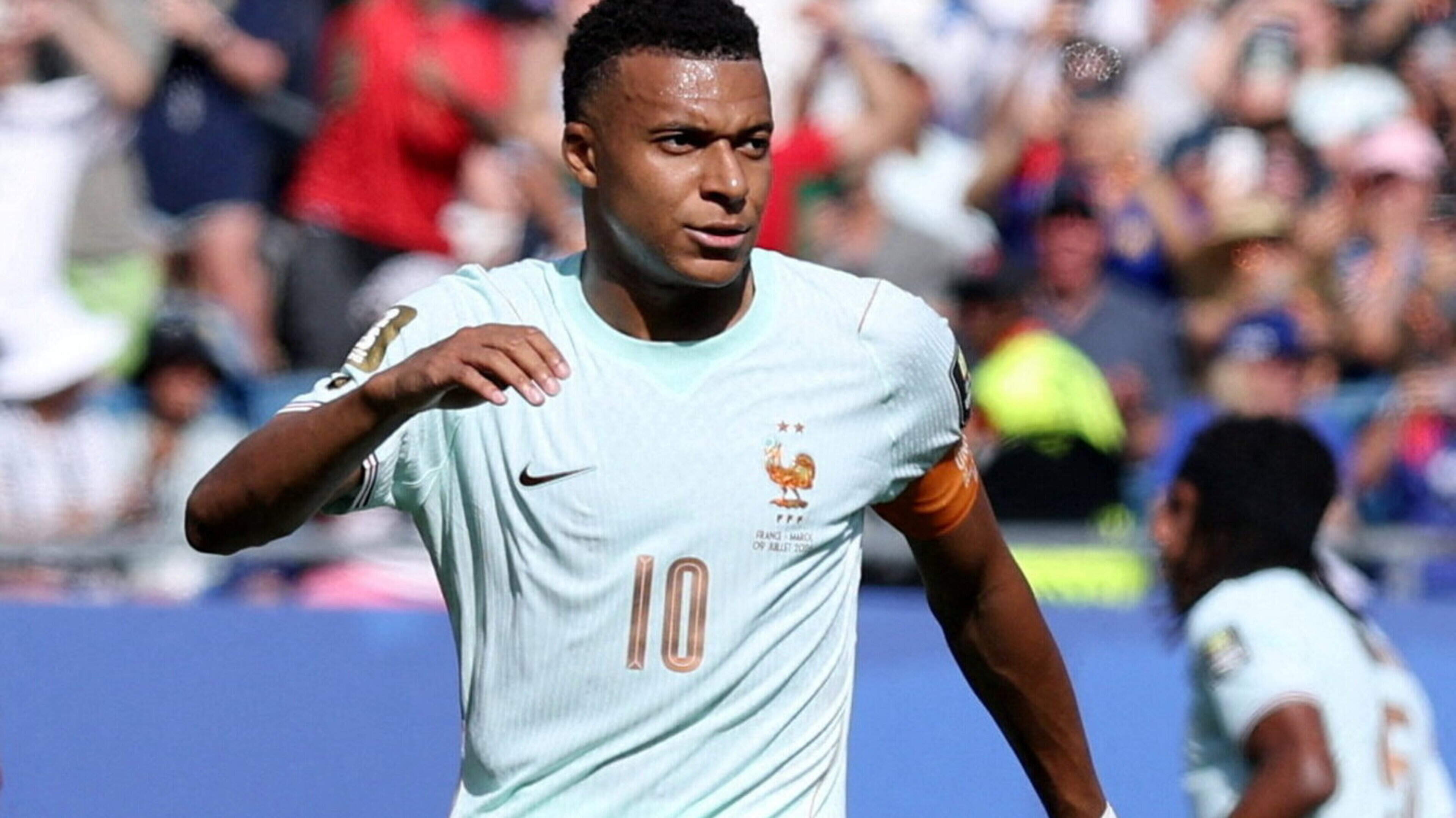 Mbappé Scores as France Leads Morocco in Quarter-Final