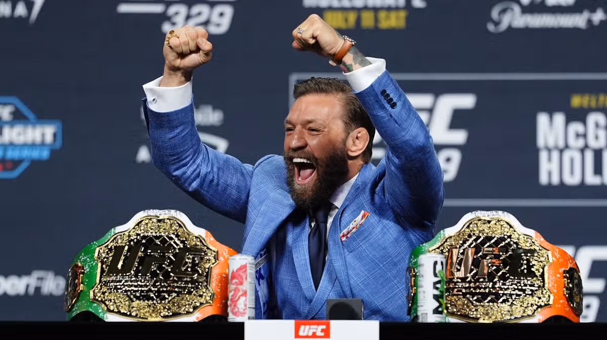 Conor McGregor Prepares for Fight Against Max Holloway