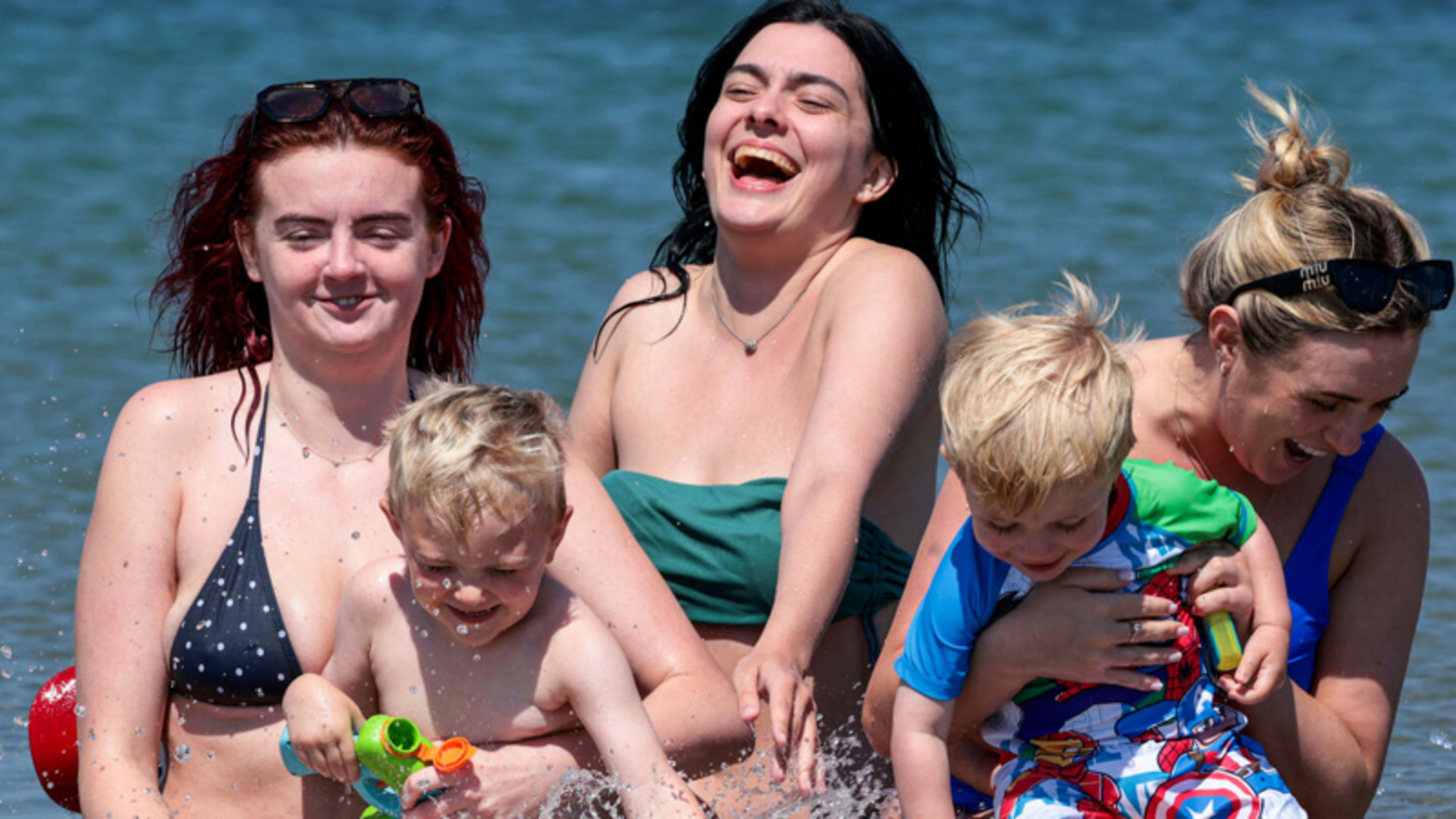 Heatwave Warning Issued for 12 Counties in Ireland