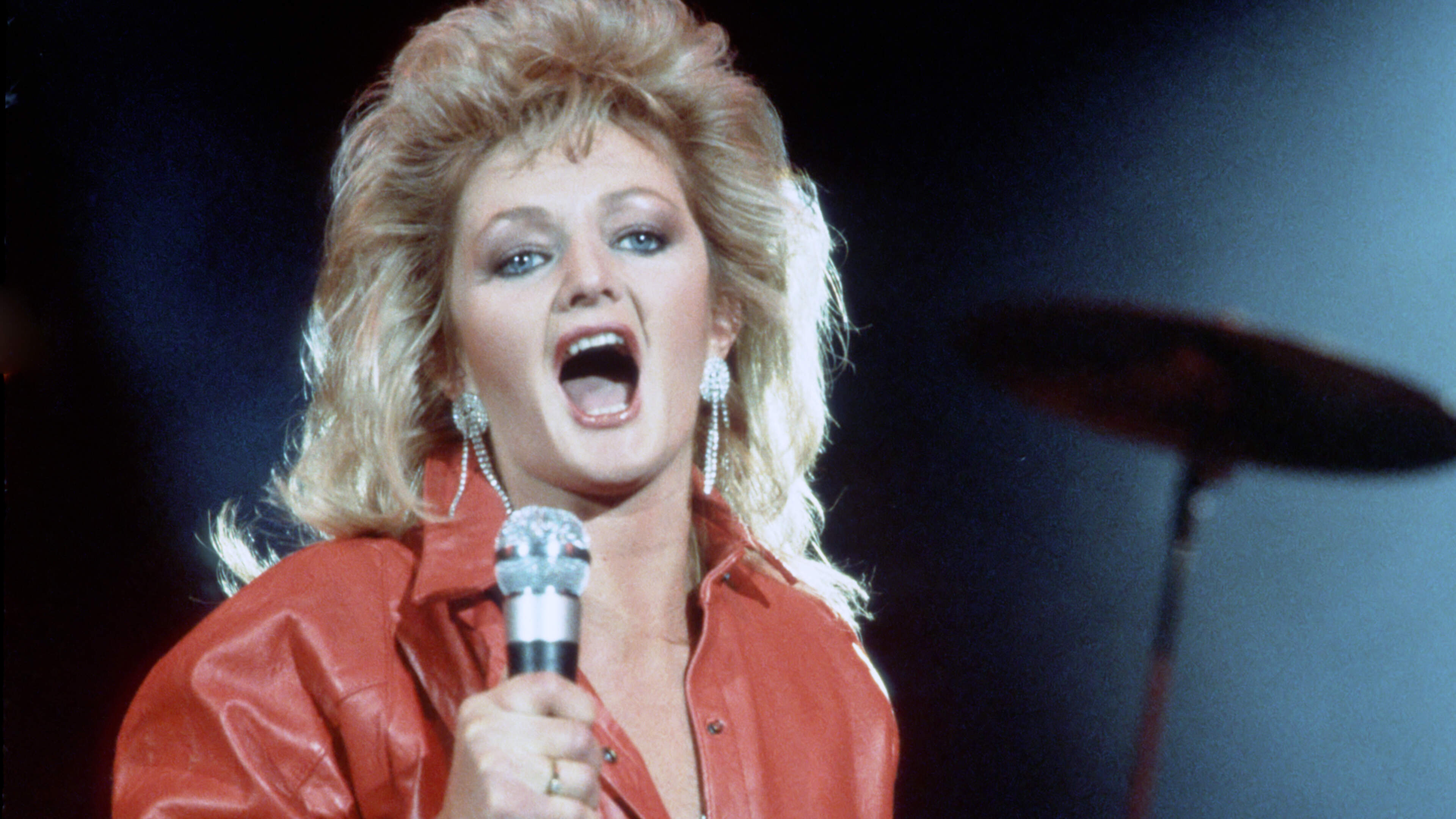 Bonnie Tyler, Welsh Singer, Passes Away at 75