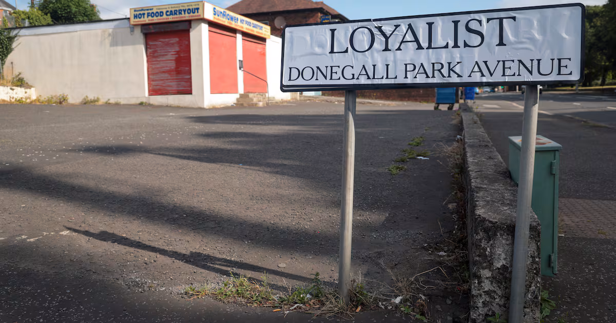Belfast Street Sign Sparks Irish Language Controversy