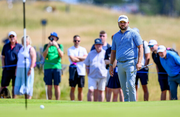 Smith leads as Scheffler set to miss cut