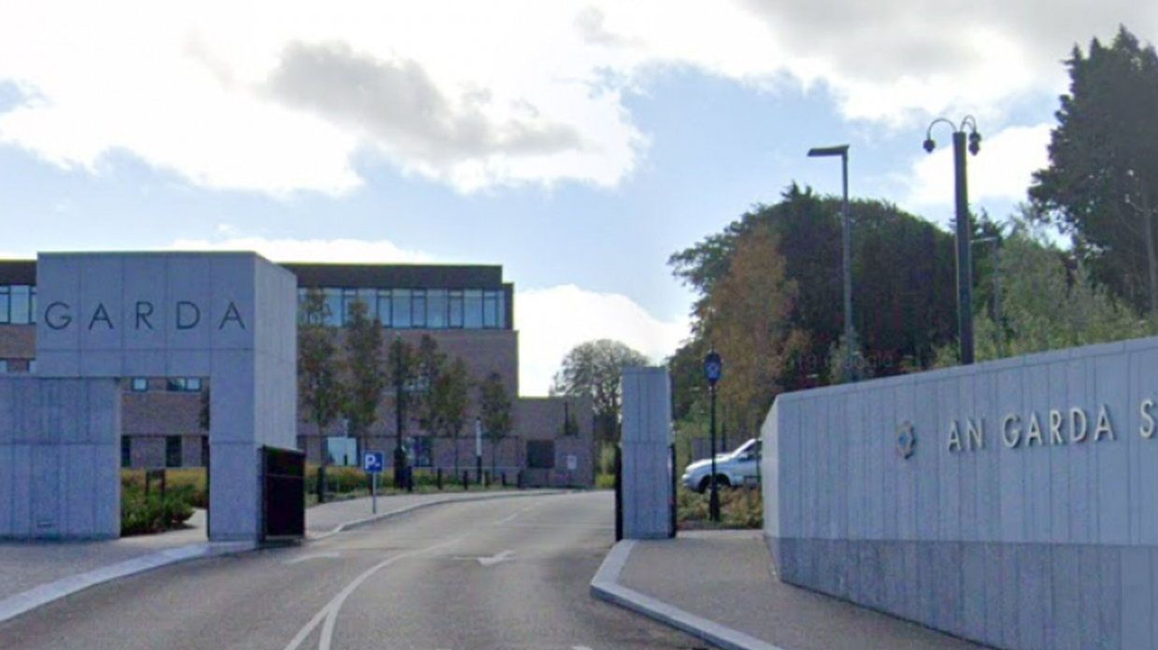 Wexford Gardaí Seek Driver After Crash Incident