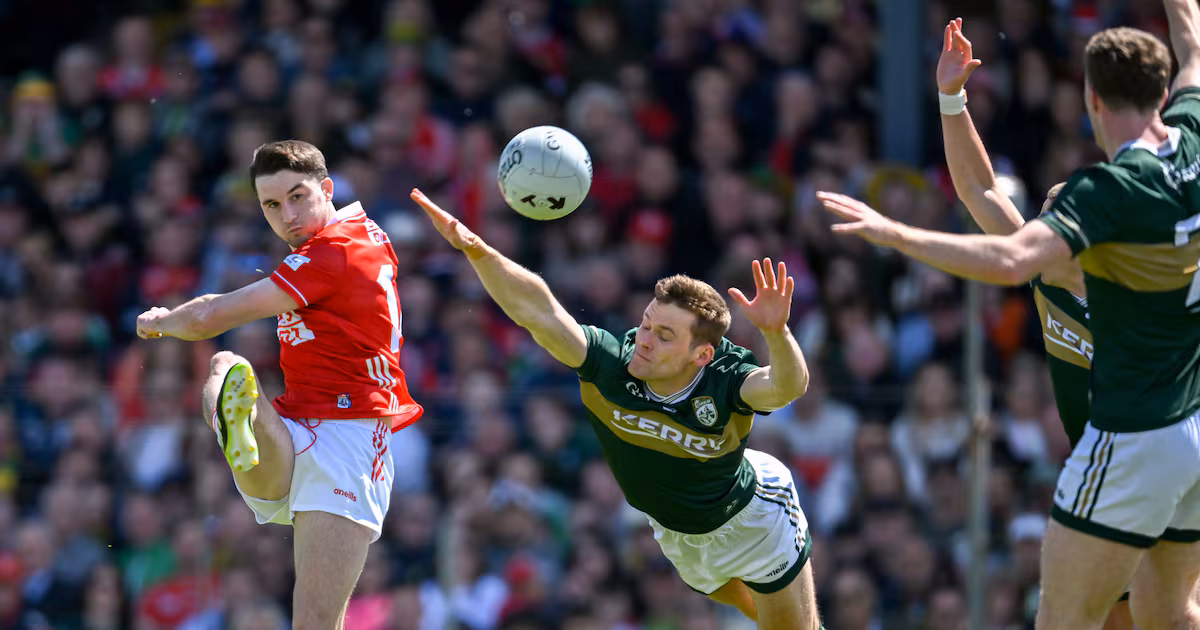 Dublin and Kerry teams unchanged for semi-final