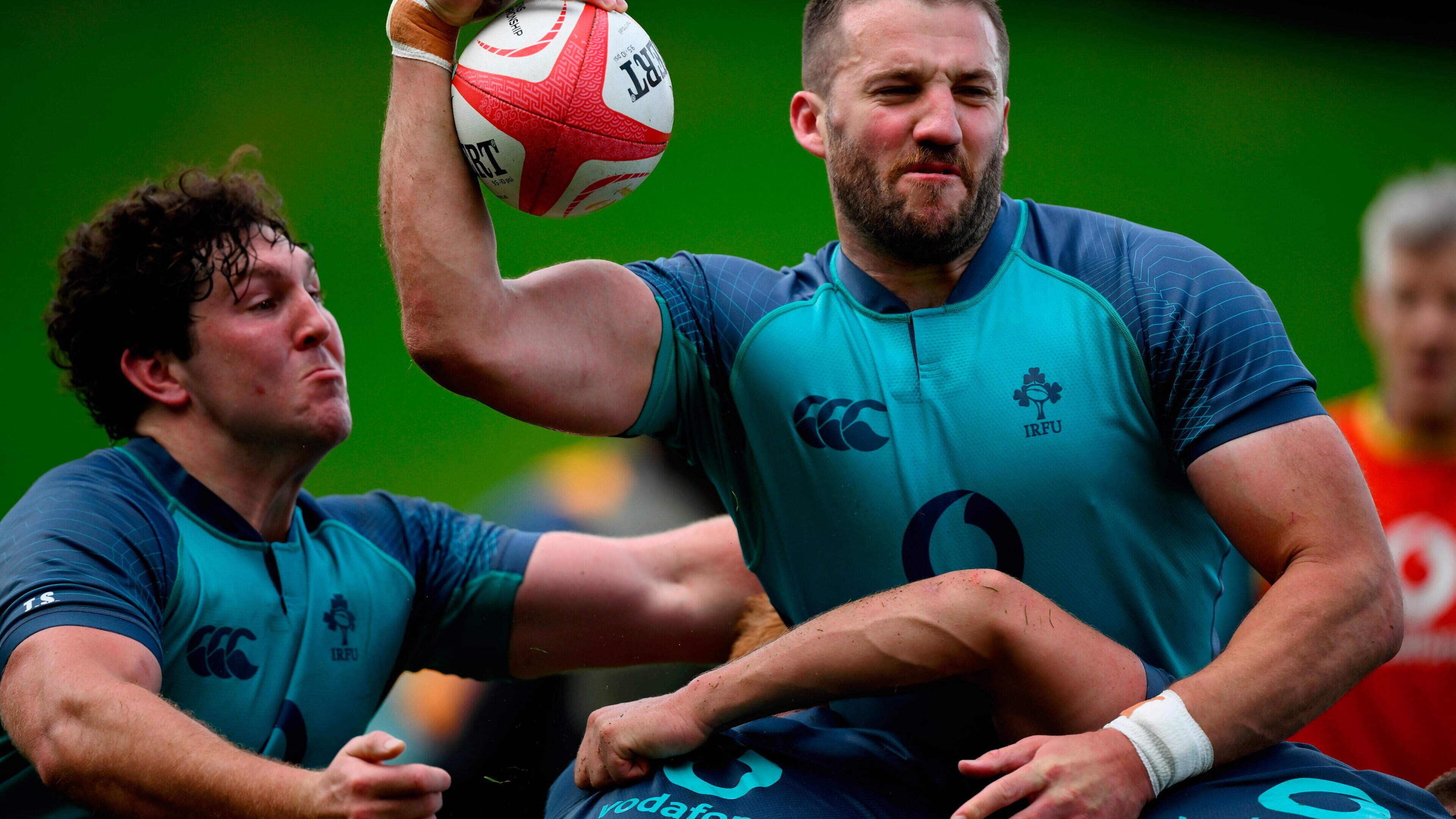 Japan Leads Ireland 13-12 in Championship Match