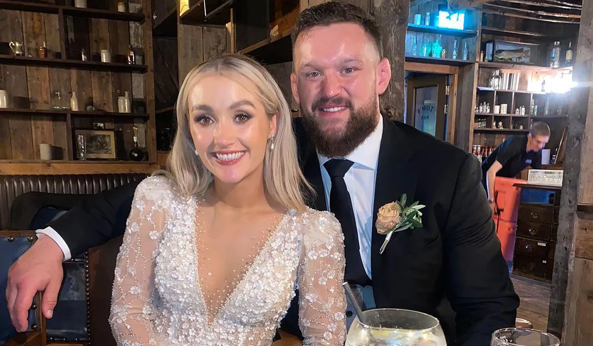 Andrew Porter's Cherished Wedding Gift from Wife