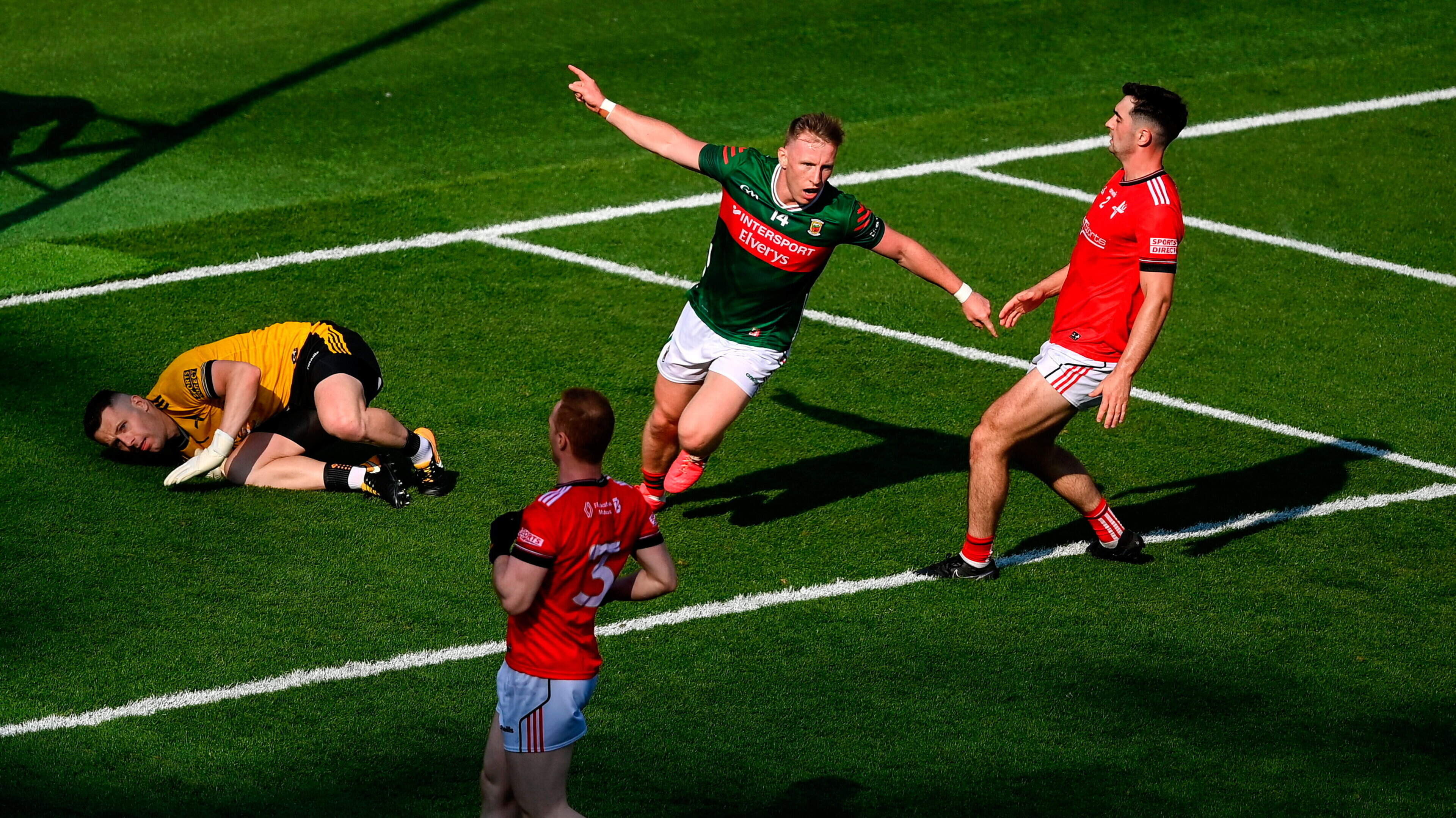 Mayo Leads Louth at All-Ireland Semi-Final