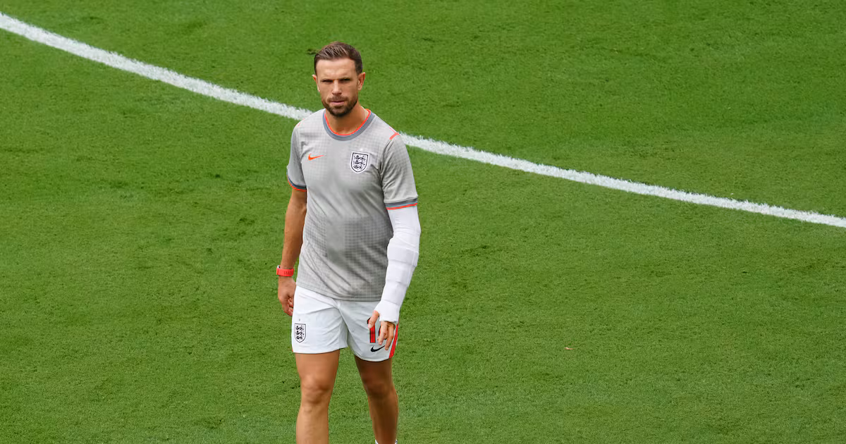 Jordan Henderson breaks arm during England celebrations