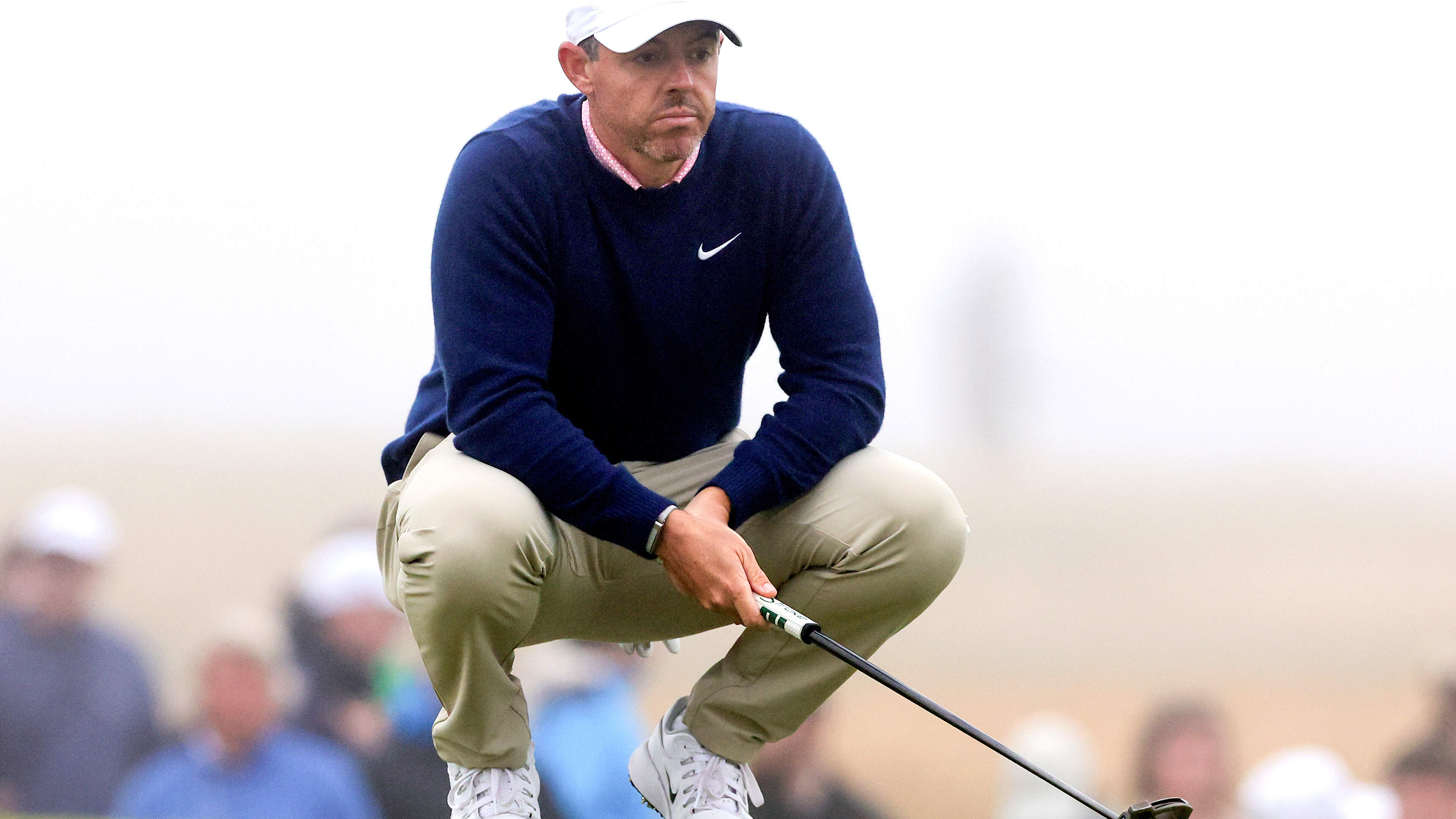 Rory McIlroy Struggles at Scottish Open