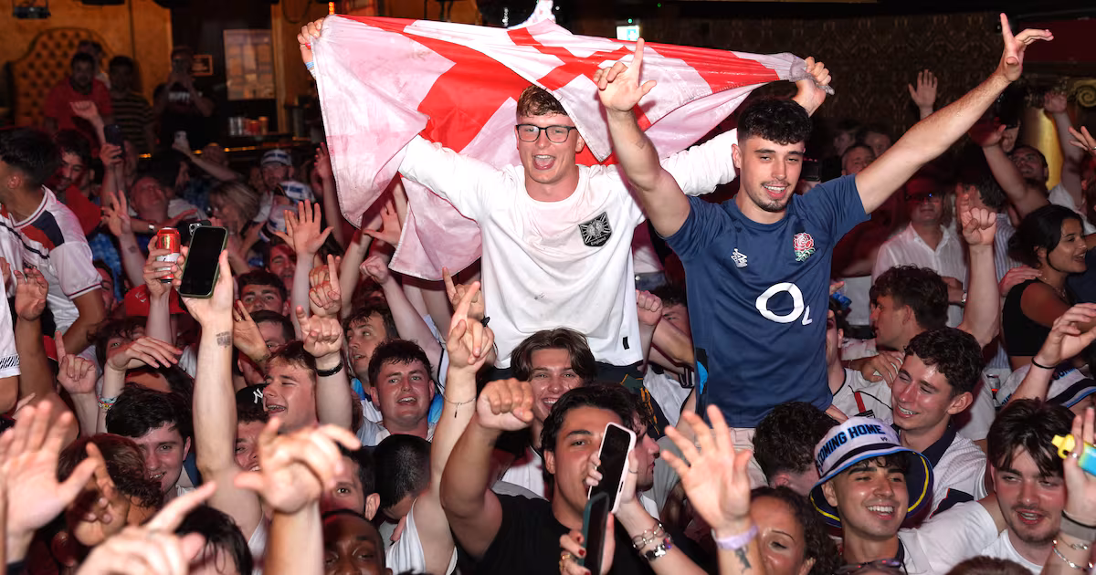 William congratulates England on World Cup victory