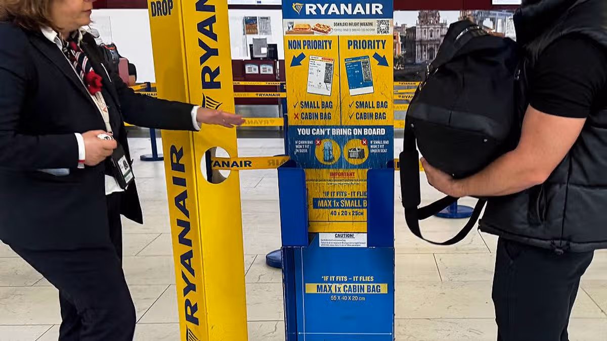 Ryanair Cabin Bag Size Change Warns of Fees