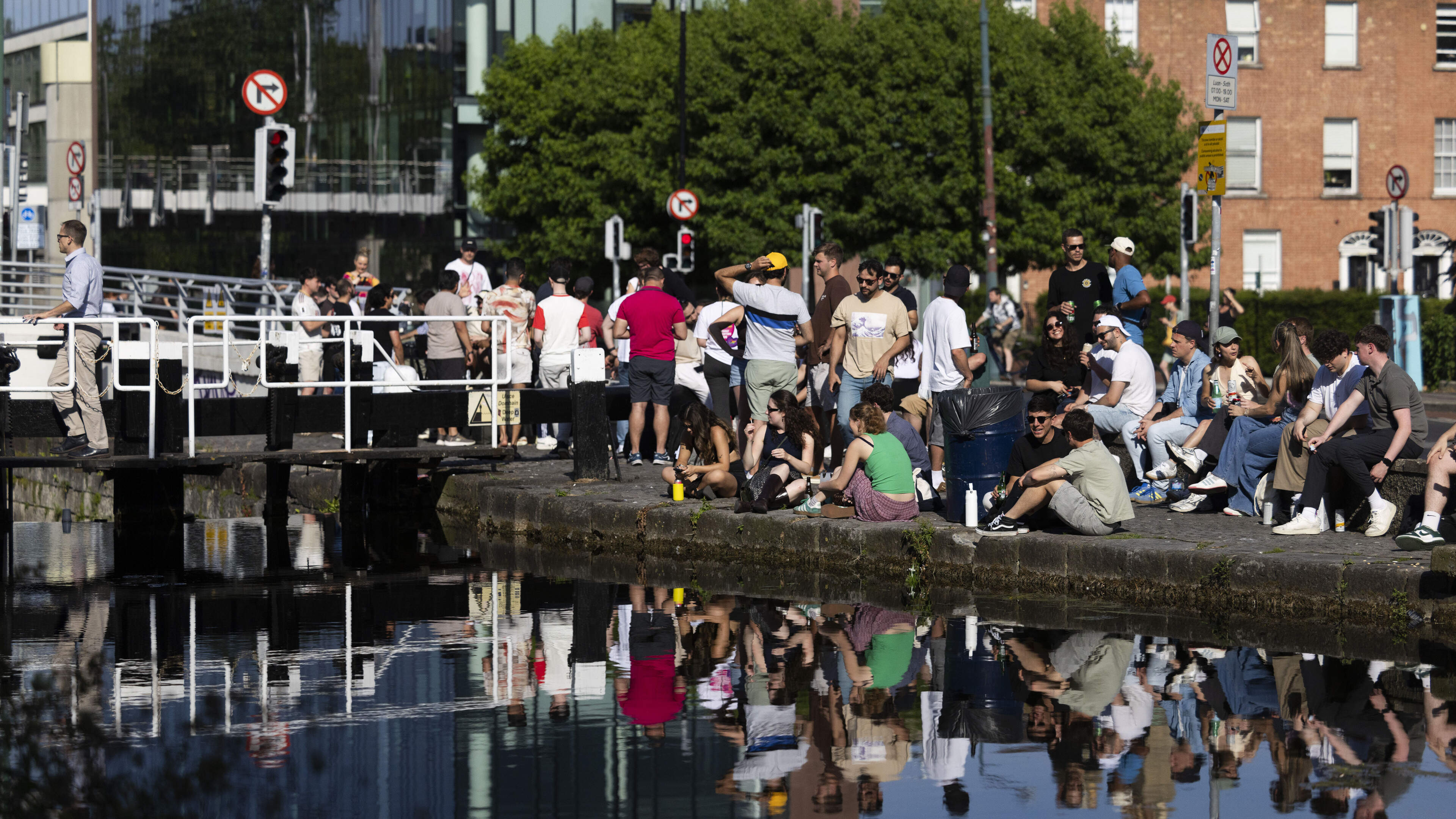 Ireland Issues High Temperature Warnings