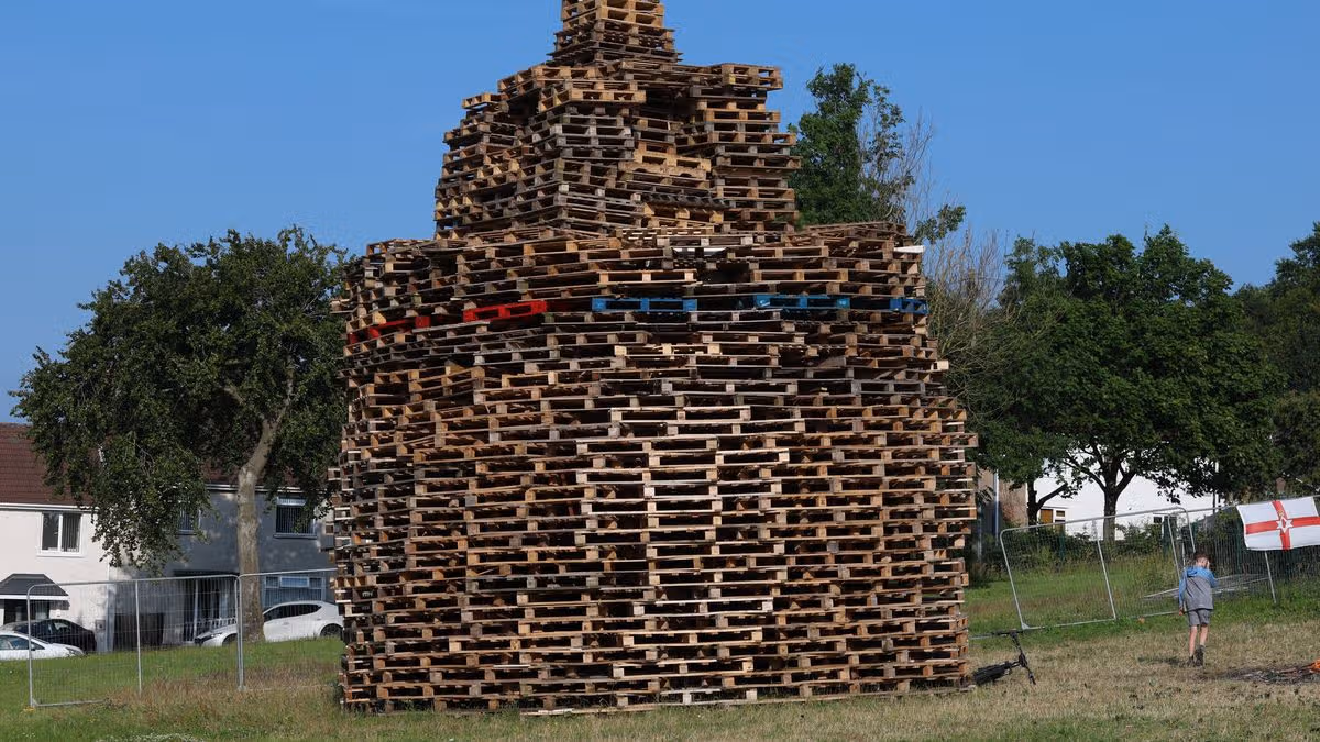 Man dies after fall at Belfast bonfire