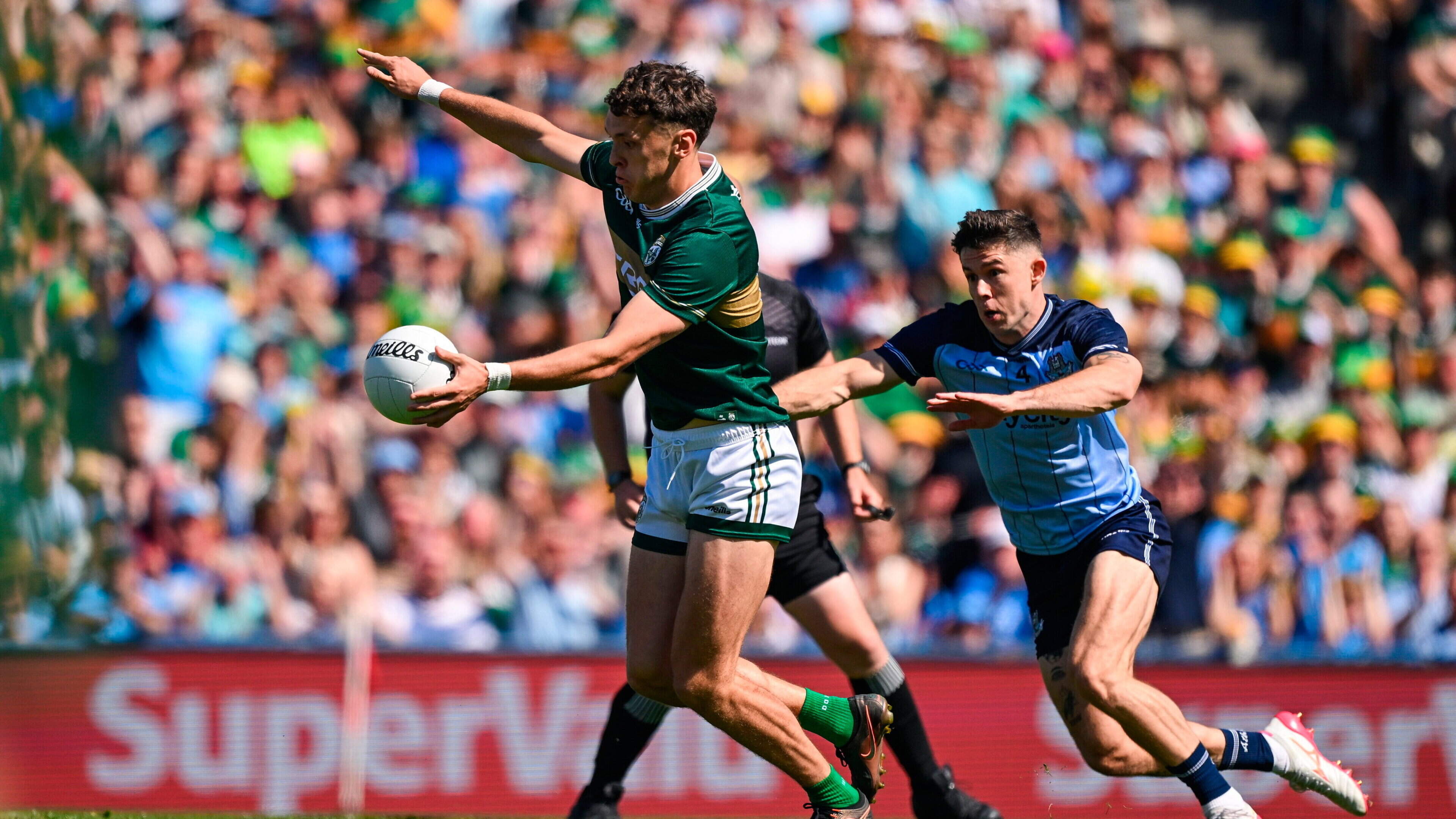 Dublin and Kerry Draw at Half-Time