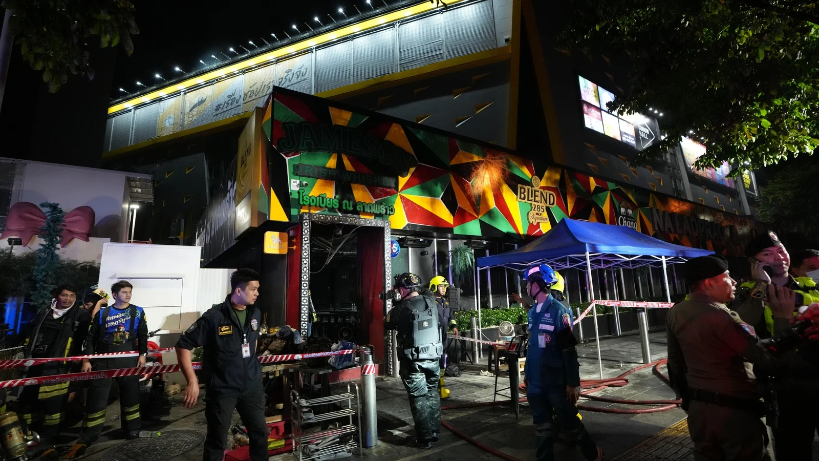 27 dead in Bangkok pub fire