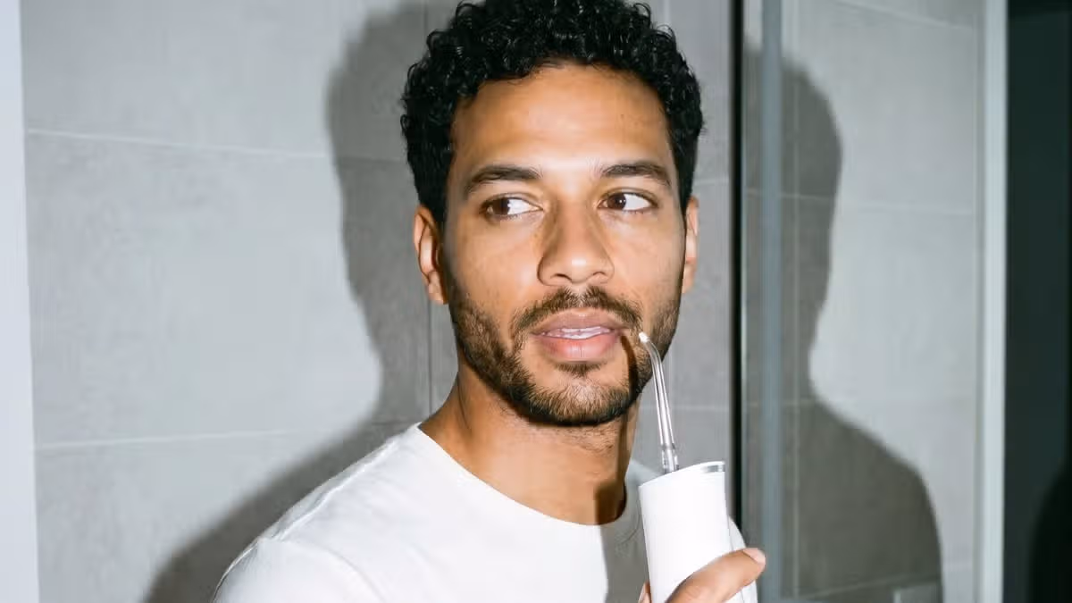 Spotlight Oral Care Launches New Water Flosser