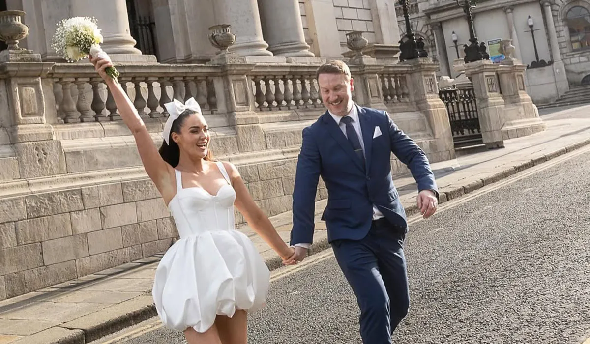 Laura Fox Prepares for Second Wedding in Italy