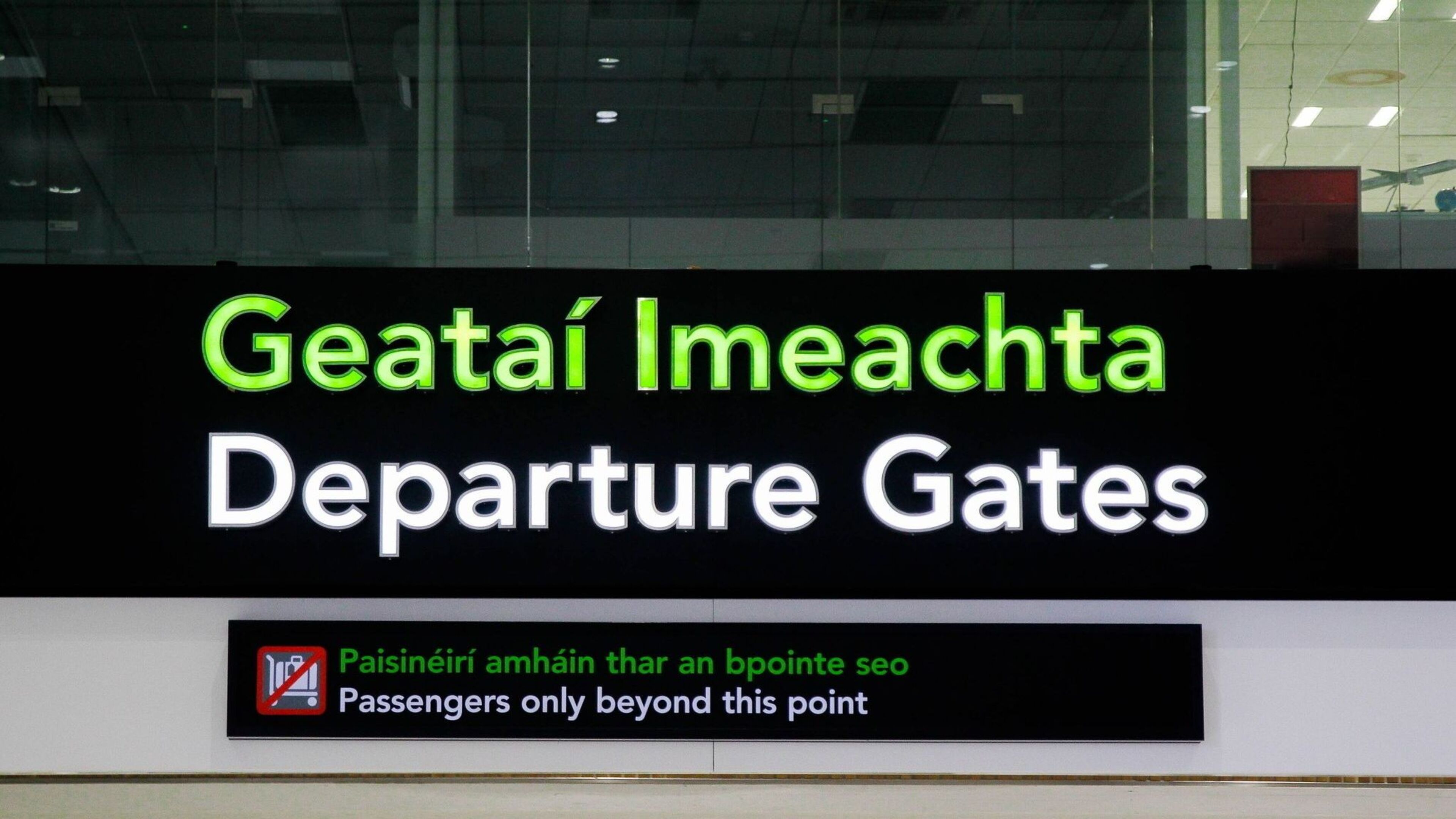 Taxi Driver Caught with €120,000 at Airport