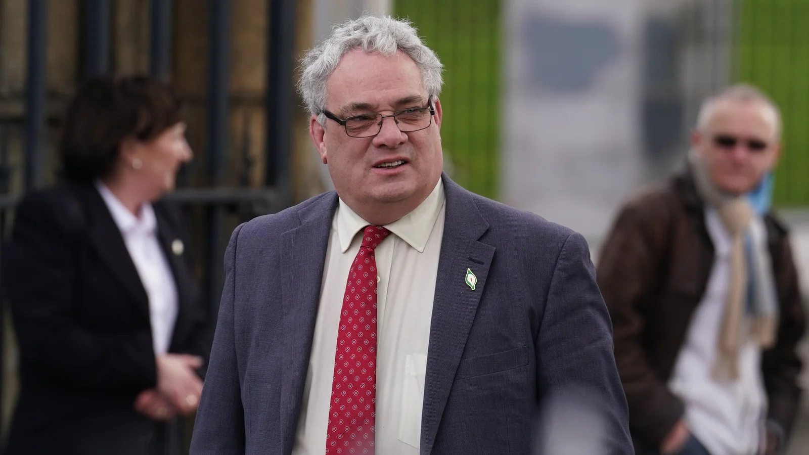 Sinn Féin Calls for AI Protections for Artists