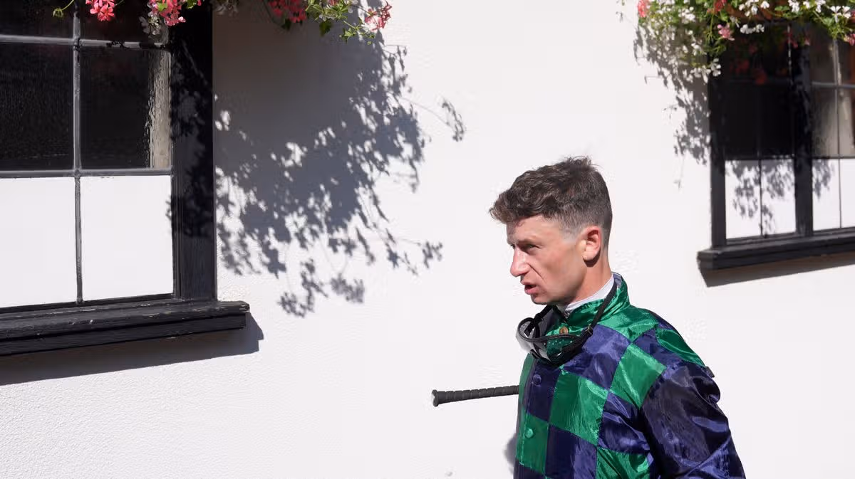Oisin Murphy Wins Double at Killarney