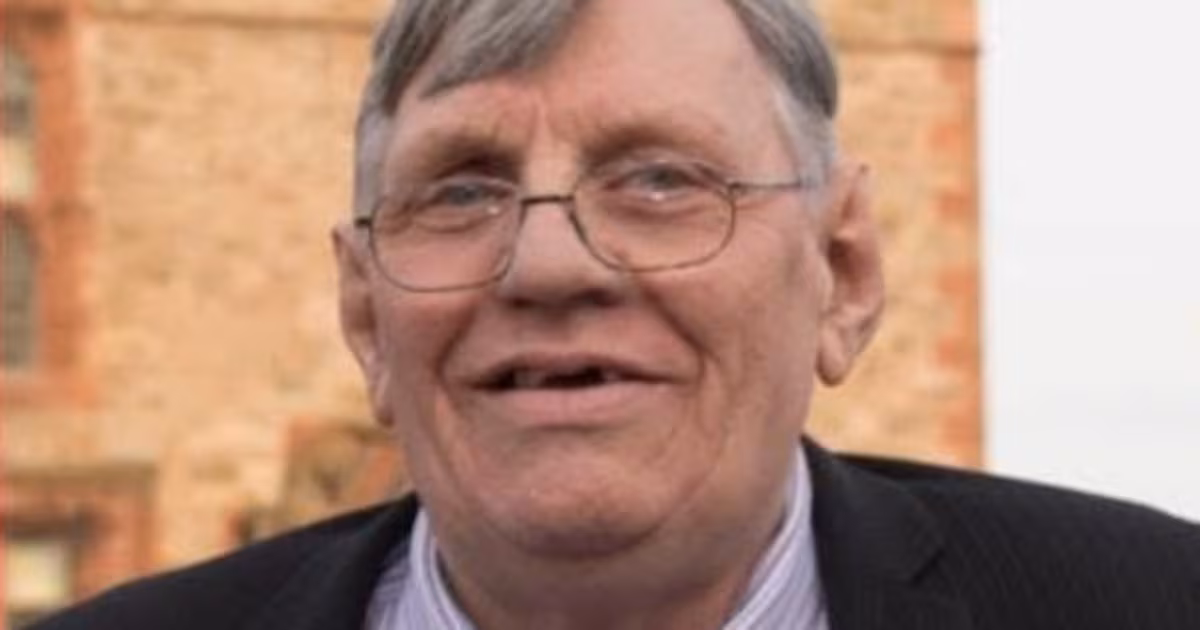 Funeral for Derry SDLP stalwart Gus Hastings