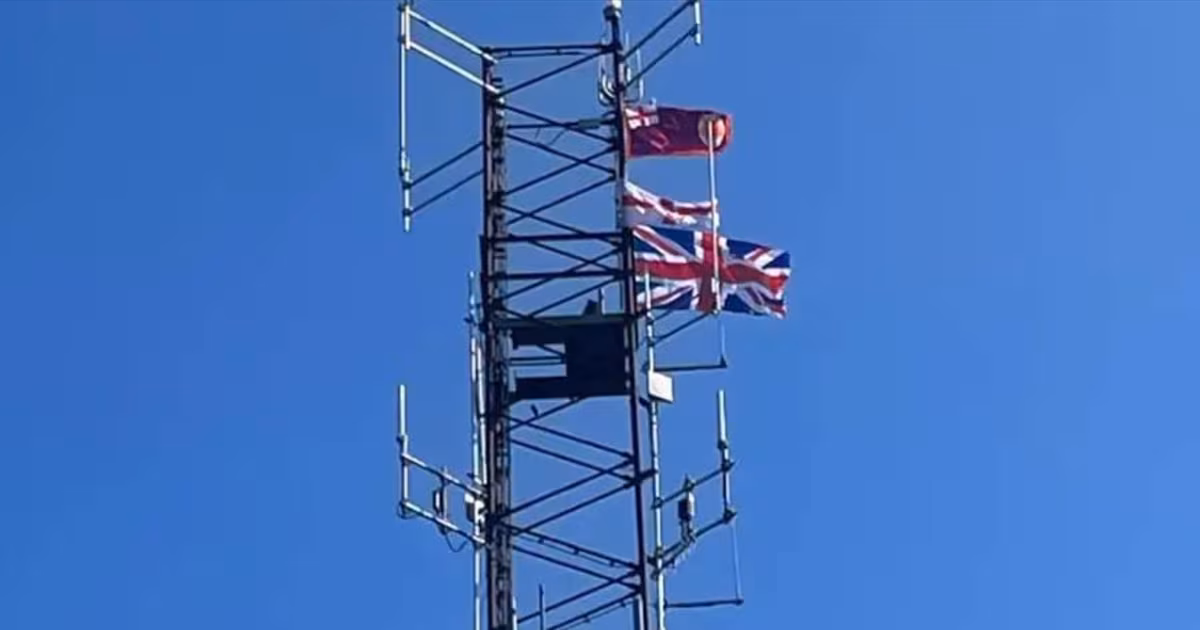 UVF Flag Display at Co Armagh Viewpoint